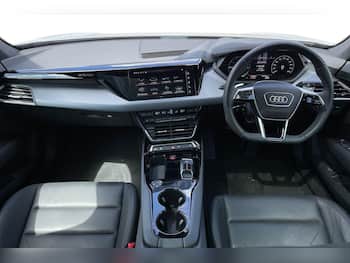 Used Audi e-tron GT 2023 for sale - 79872338: Photo