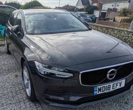 Used Volvo V90 2018 for sale - 76304909: Photo 1