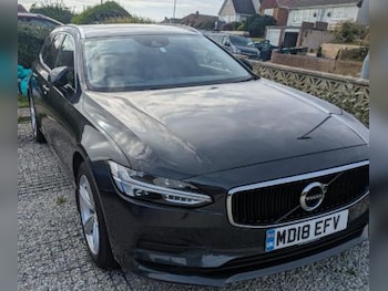 Used Volvo V90 2018 for sale - 76304909: Photo