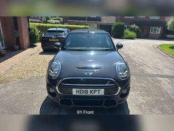 Used MINI Convertible 2018 for sale - 78961318: Photo