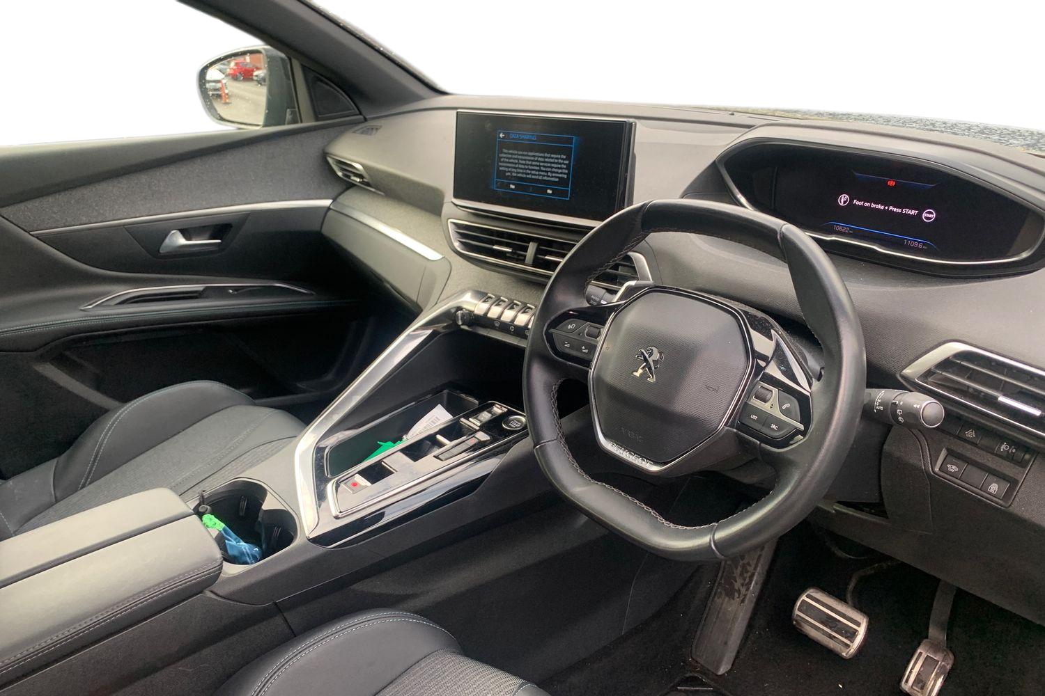 Used Peugeot 5008 2023 for sale - 76346405: Photo 3
