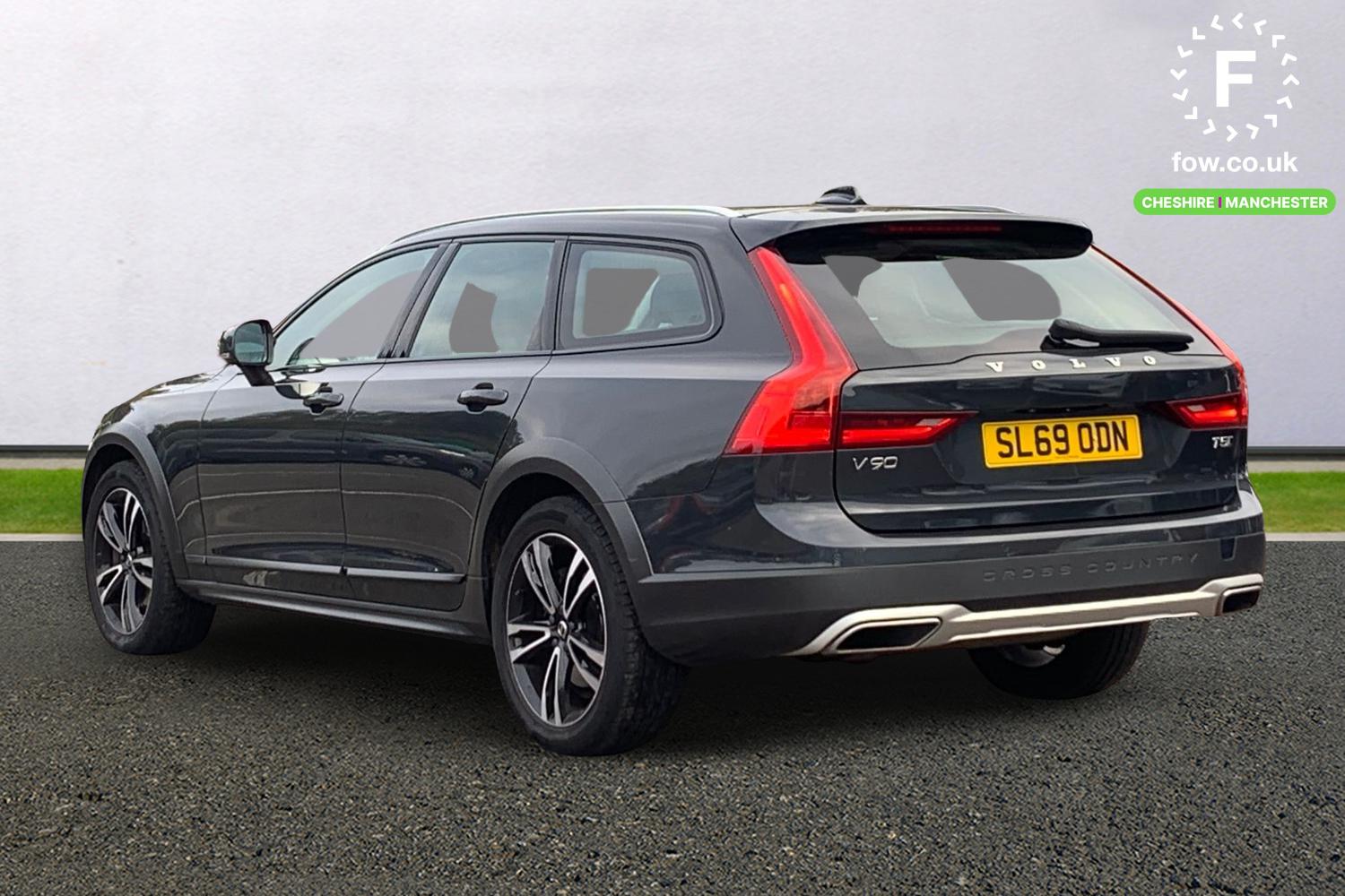 Used Volvo V90 2019 for sale - 76280854: Photo 2