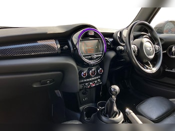 Used MINI Convertible 2018 for sale - 79059820: Photo