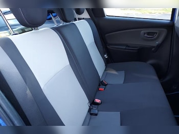 Used Toyota Yaris 2018 for sale - 78777053: Photo