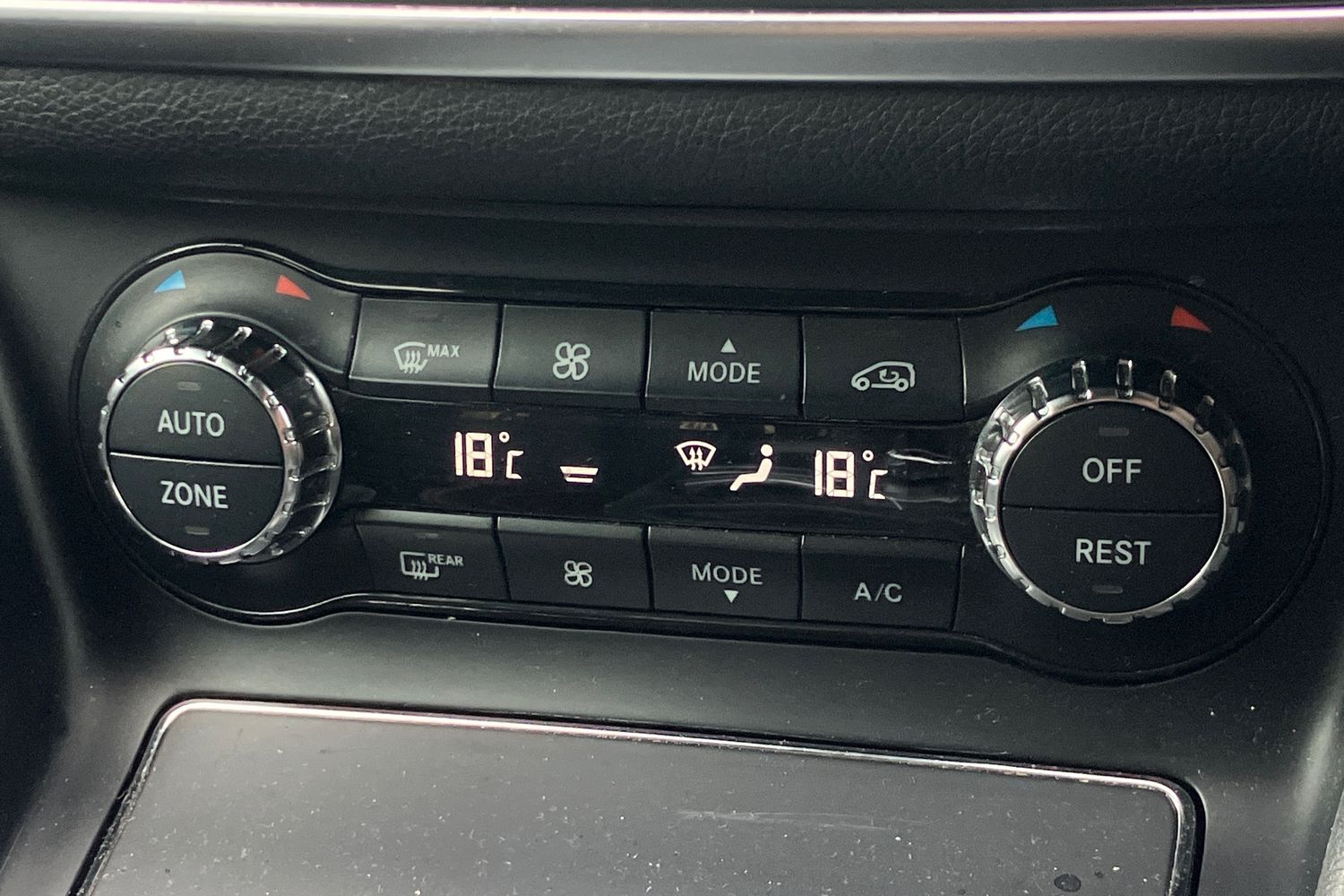 Used Mercedes-Benz GLA 2018 for sale - 76637110: Photo 11