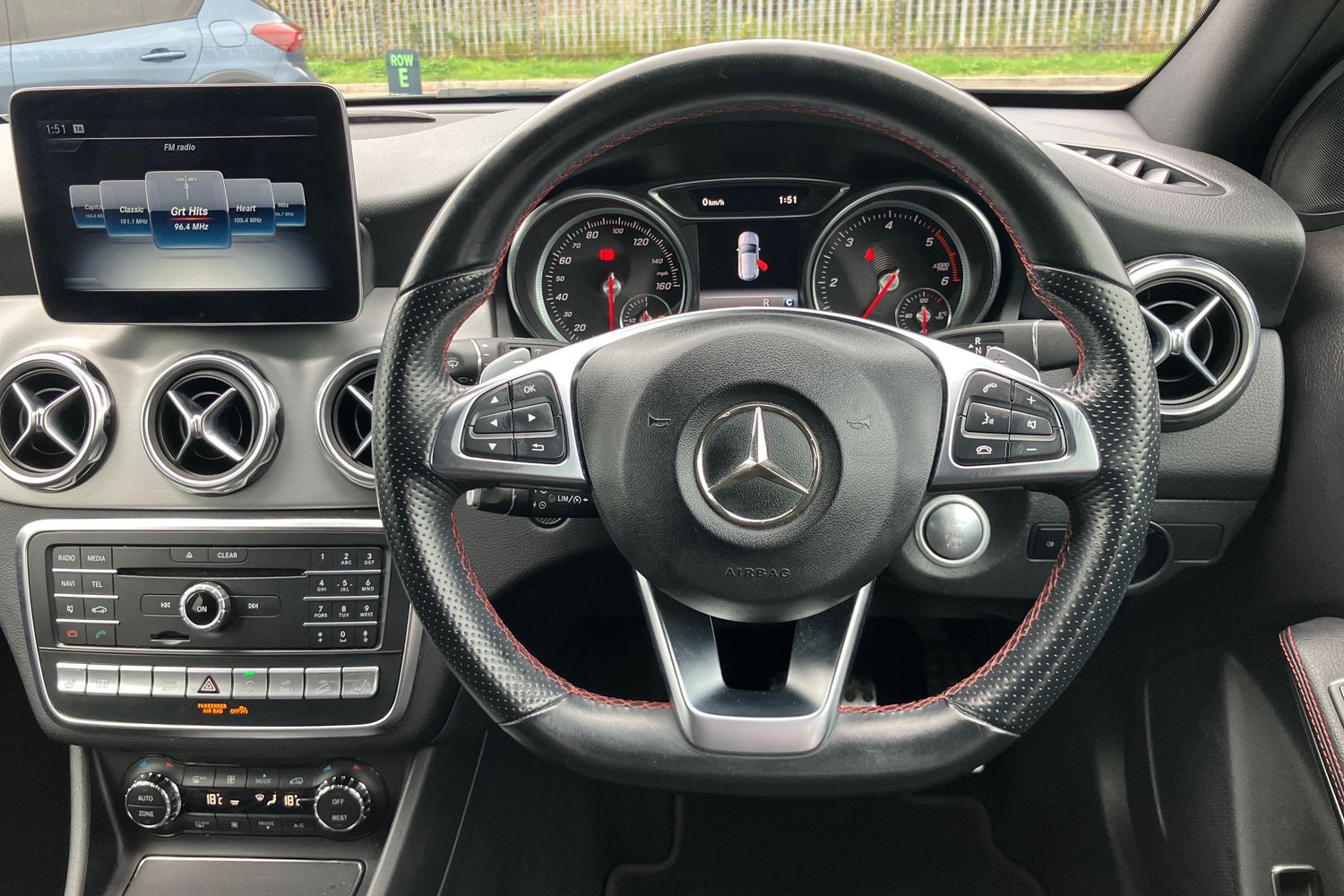Used Mercedes-Benz GLA 2018 for sale - 76637110: Photo 5