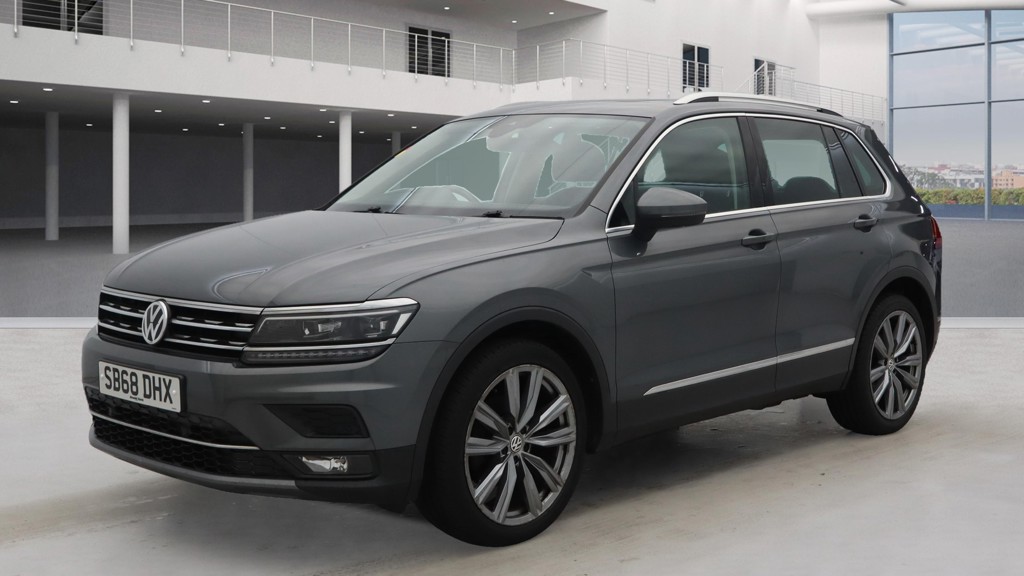 Used Volkswagen Tiguan 2018 for sale - 76588052: Photo 2