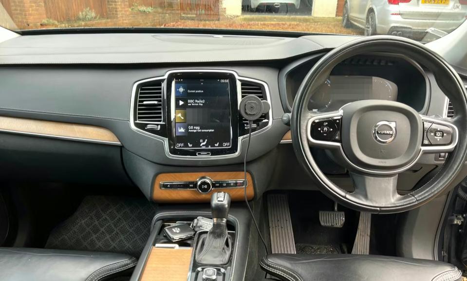 Used Volvo XC90 2018 for sale - 76828030: Photo 3