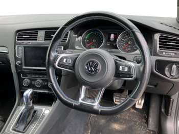 Used Volkswagen Golf 2016 for sale - 74846214: Photo