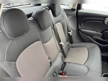 Used MINI Hatch 2020 for sale - 76662137: Photo