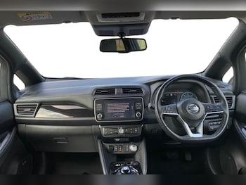 Used Nissan Leaf 2022 for sale - 79507555: Photo