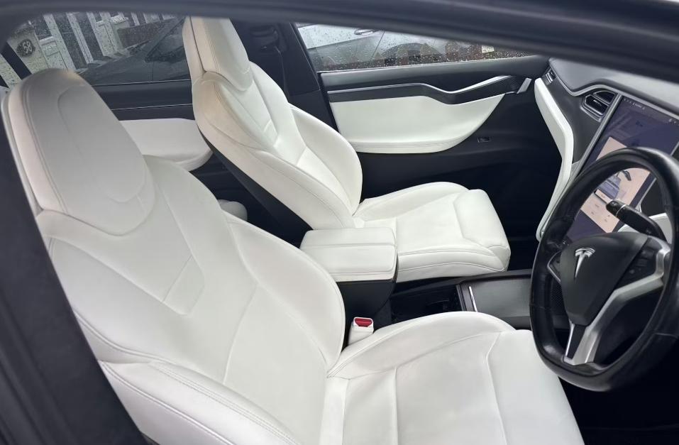 Used Tesla Model X 2017 for sale - 77303103: Photo 4