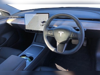 Used Tesla Model 3 2021 for sale - 76692290: Photo