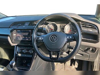 Used Volkswagen Touran 2020 for sale - 75793613: Photo
