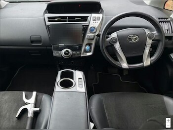 Used Toyota Prius+ 2020 for sale - 77989639: Photo