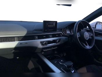 Used Audi A4 2018 for sale - 75474945: Photo