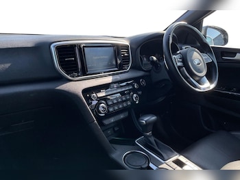 Used Kia Sportage 2020 for sale - 79055326: Photo