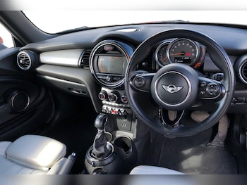 Used MINI Convertible 2017 for sale - 75879382: Photo