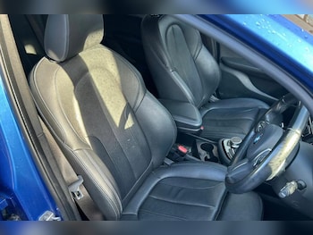 Used BMW 2 Series 2019 for sale - 76637077: Photo