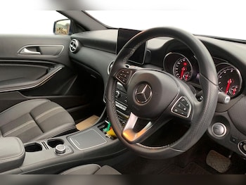 Used Mercedes-Benz A-Class 2018 for sale - 78242483: Photo