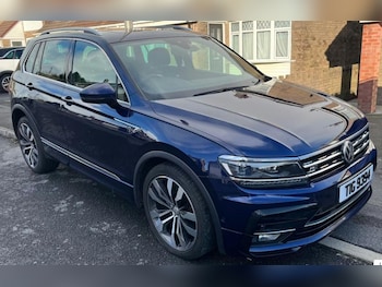 Used Volkswagen Tiguan 2017 for sale - 76876099: Photo