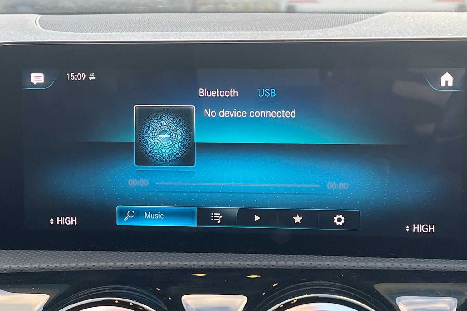 Used Mercedes-Benz A-Class 2022 for sale - 77187320: Photo 11