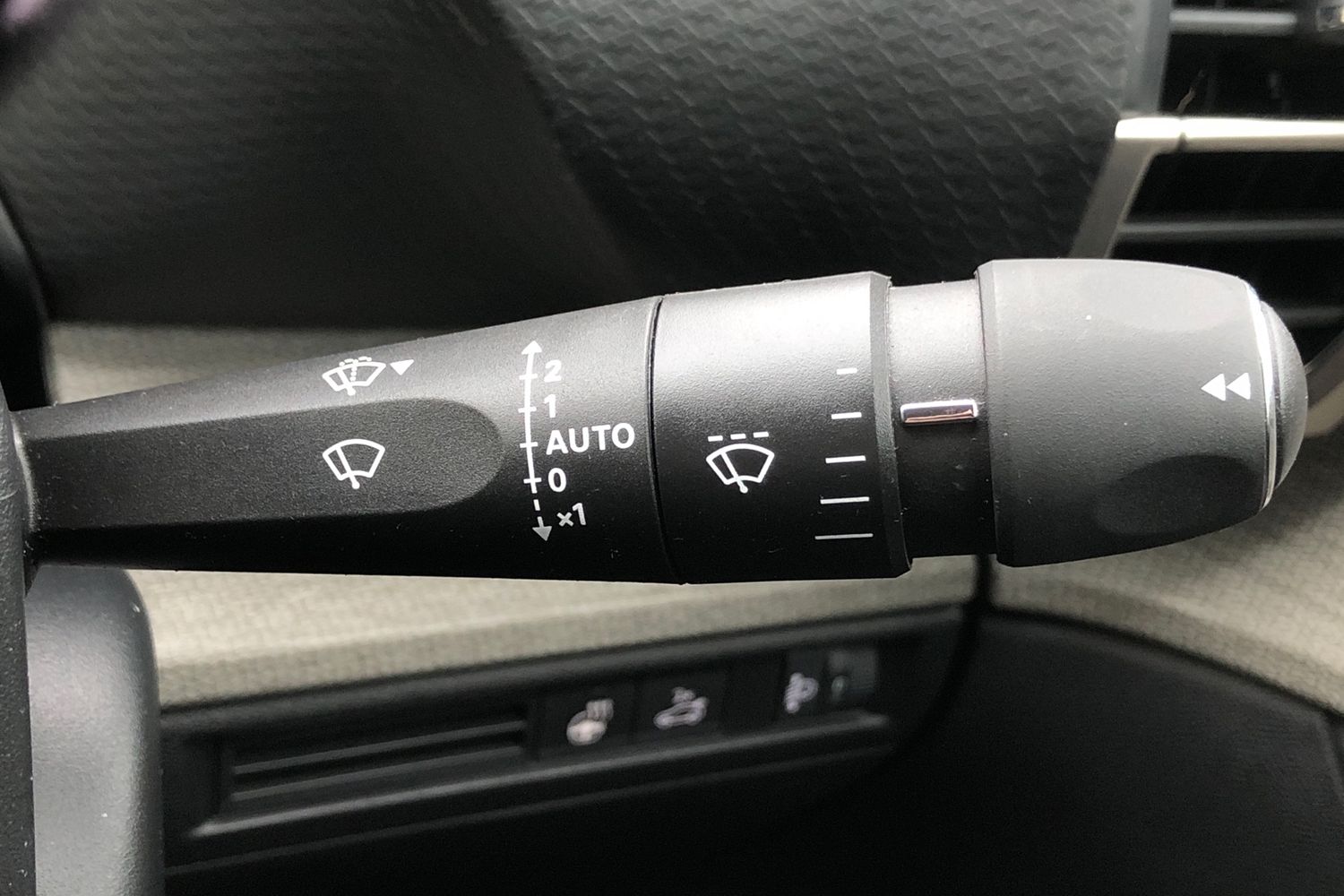 Used Citroen C5 X 2023 for sale - 77515054: Photo 8