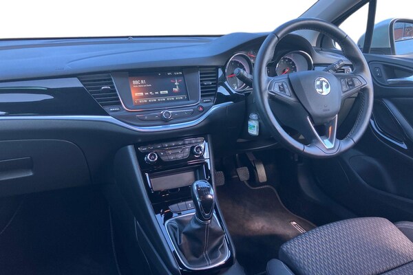 Used Vauxhall Astra 2019 for sale - 75938019: Photo 4
