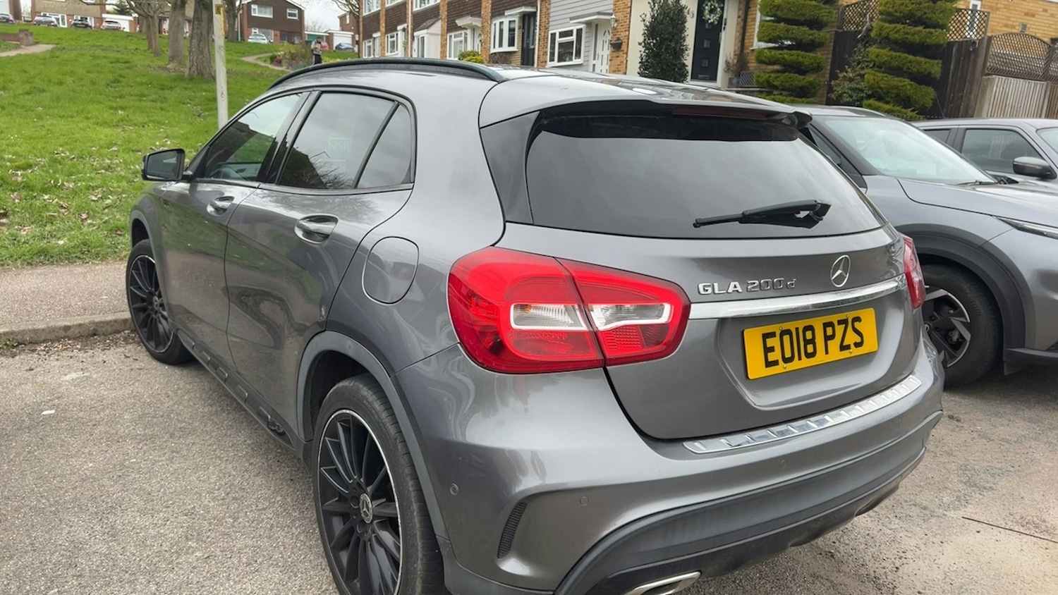Used Mercedes-Benz GLA 2018 for sale - 78154970: Photo 3