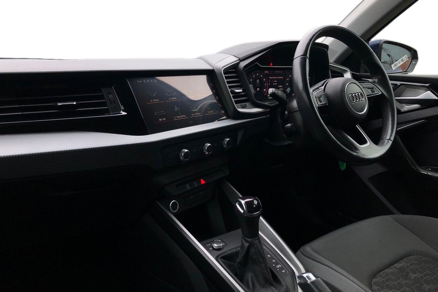 Used Audi A1 2023 for sale - 77527543: Photo 4