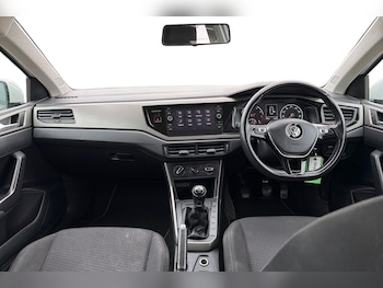 Used Volkswagen Polo 2019 for sale - 78852180: Photo