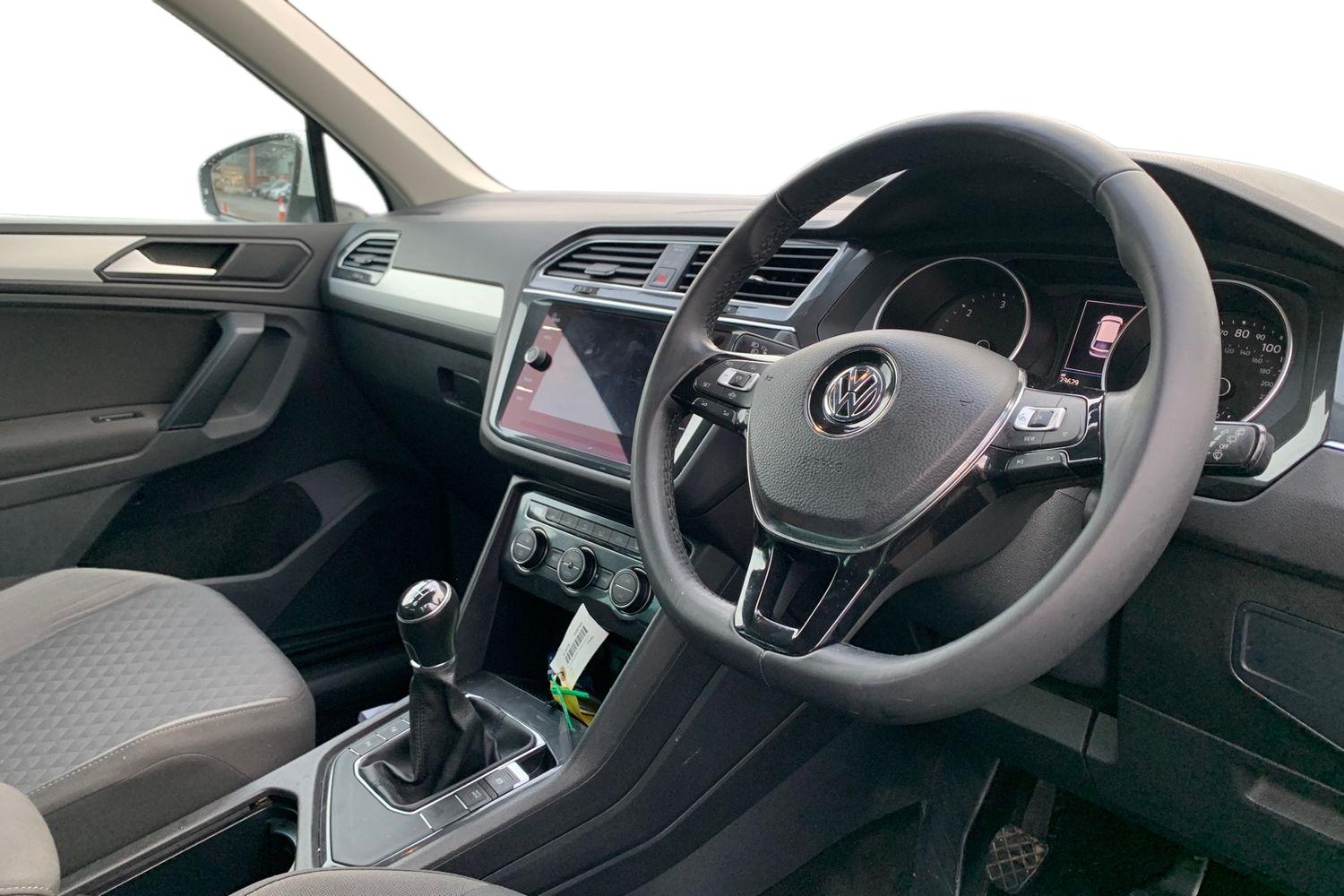 Used Volkswagen Tiguan 2020 for sale - 76789700: Photo 3