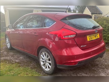 Used Ford Focus 2017 for sale - 78091996: Photo