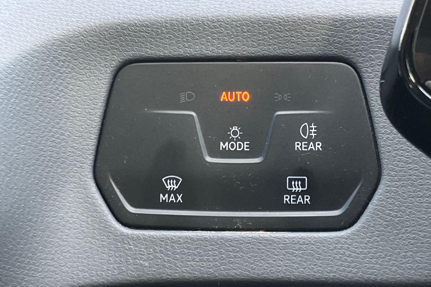 Used Volkswagen ID.3 2020 for sale - 76876127: Photo 18