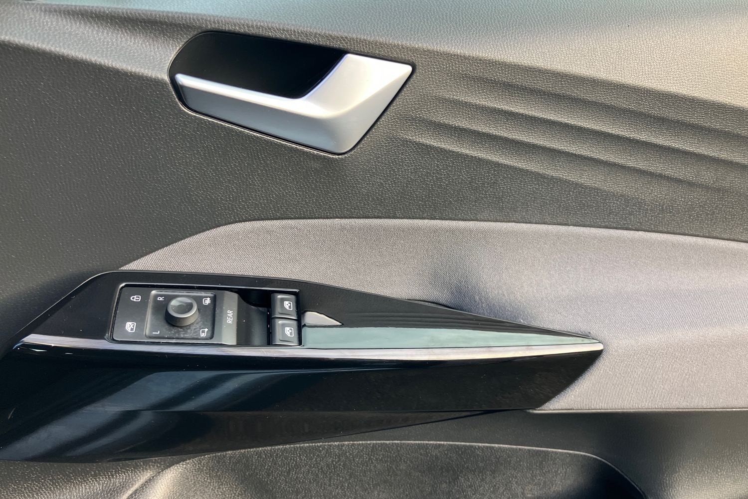 Used Volkswagen ID.3 2020 for sale - 76876127: Photo 22