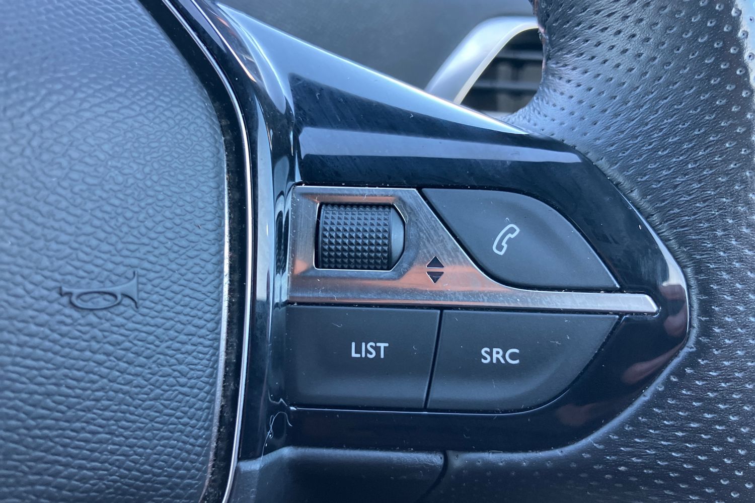 Used Peugeot 5008 2020 for sale - 76750801: Photo 18