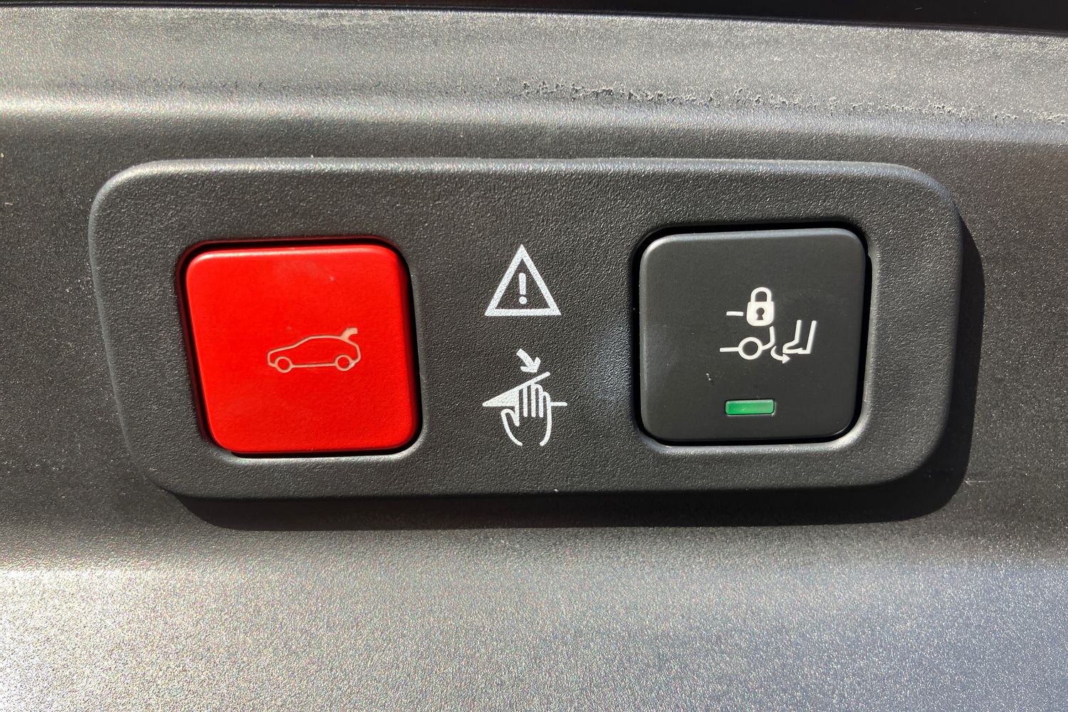 Used Peugeot 5008 2020 for sale - 76750801: Photo 25