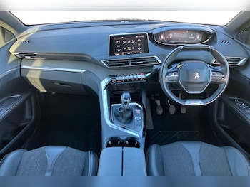 Used Peugeot 5008 2020 for sale - 76750801: Photo