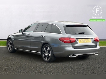 Used Mercedes-Benz C Class 2018 for sale - 77719279: Photo