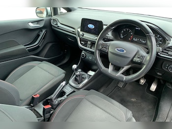 Used Ford Fiesta 2018 for sale - 76558298: Photo