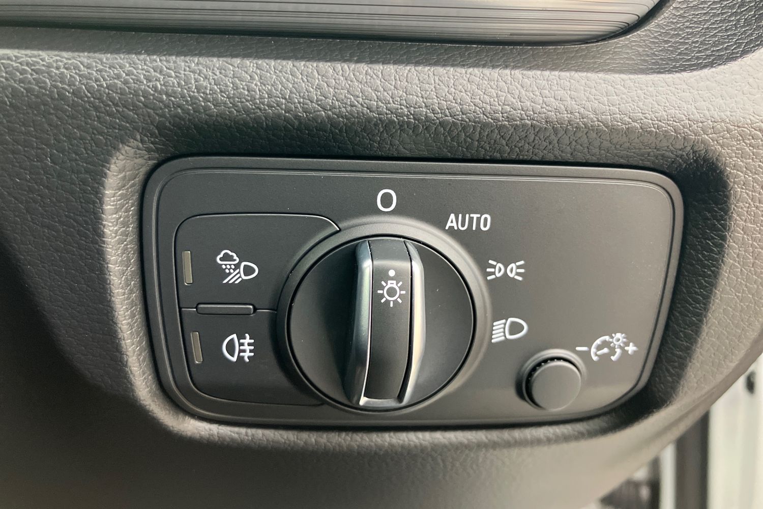 Used Audi A3 2018 for sale - 76323950: Photo 19