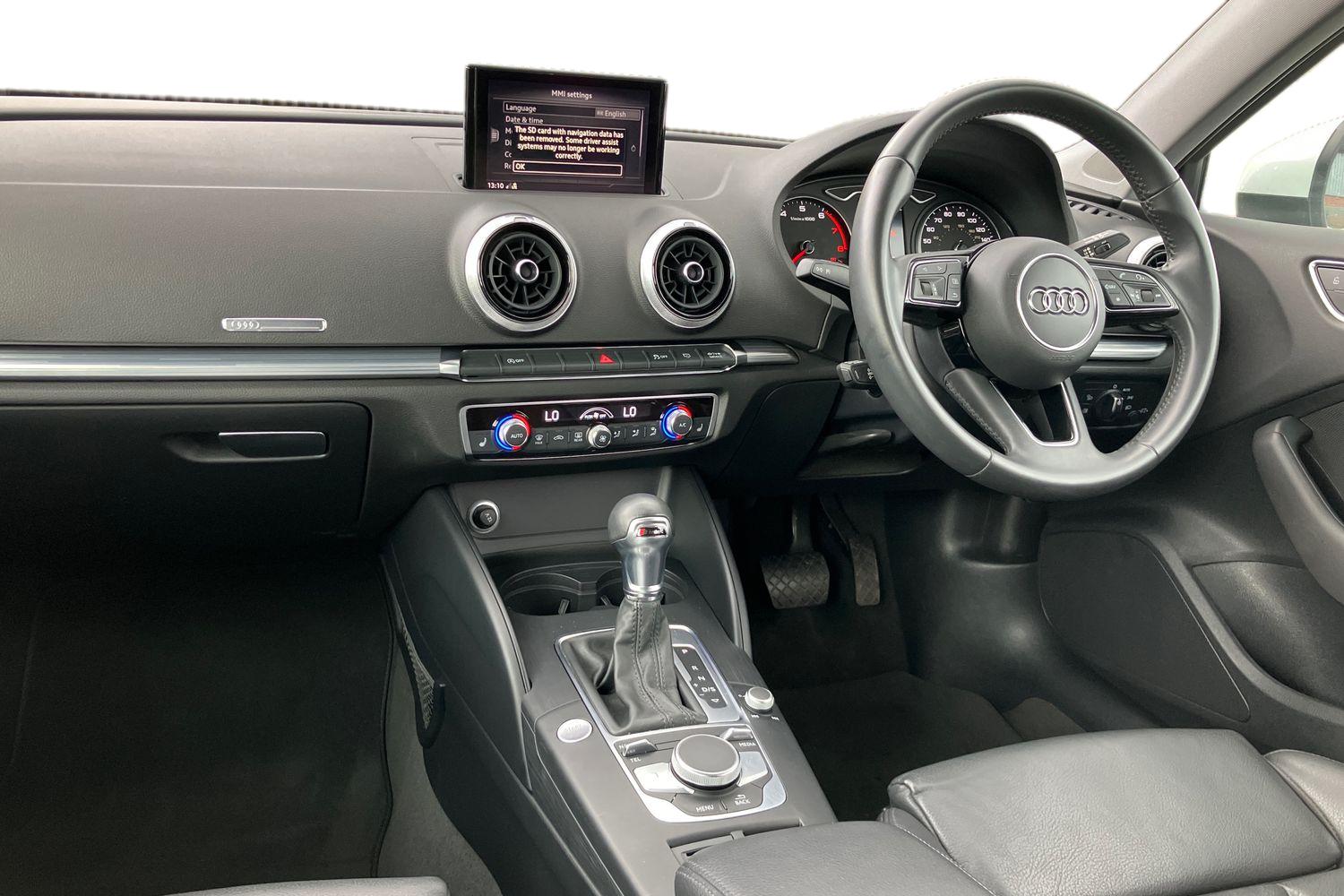 Used Audi A3 2018 for sale - 76323950: Photo 4