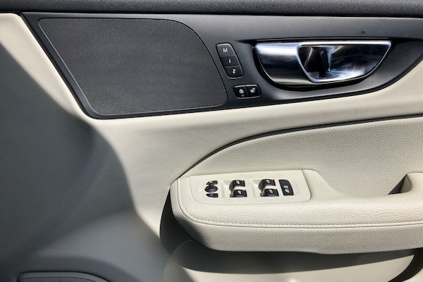 Used Volvo V60 2021 for sale - 75054929: Photo 20