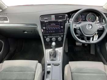 Used Volkswagen Golf 2019 for sale - 74155804: Photo