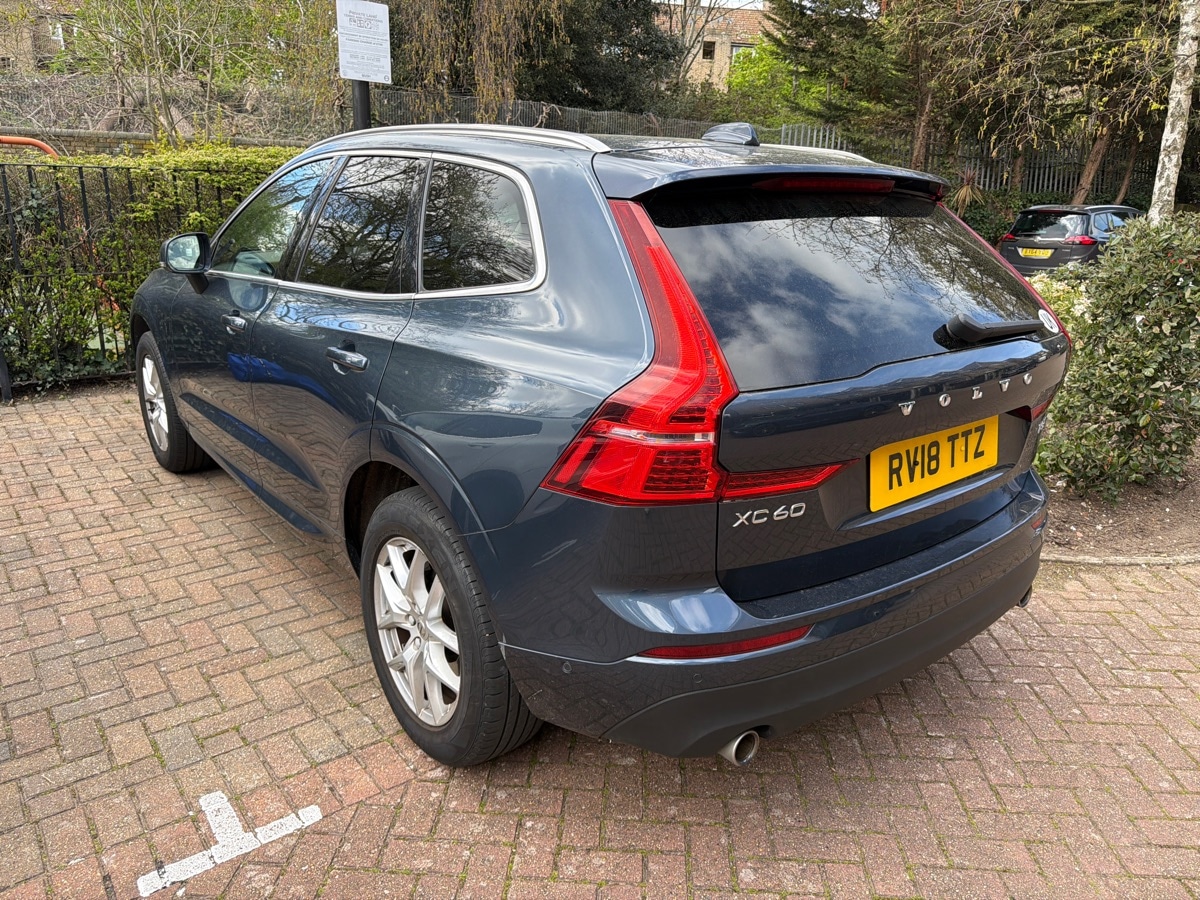 Used Volvo XC60 2018 for sale - 78120984: Photo 3