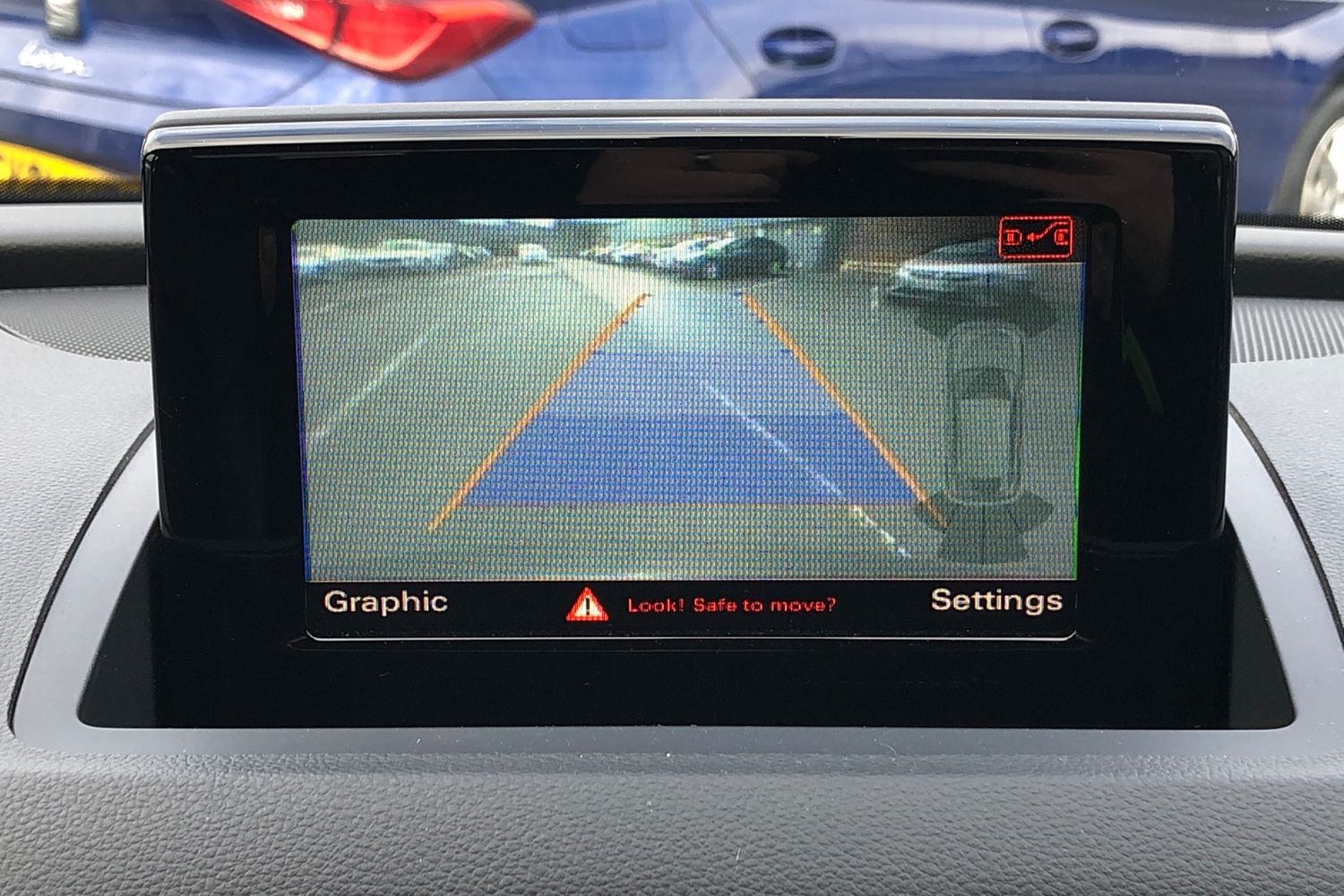 Used Audi Q3 2018 for sale - 76406066: Photo 9