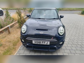 Used MINI Hatch 2018 for sale - 79277288: Photo