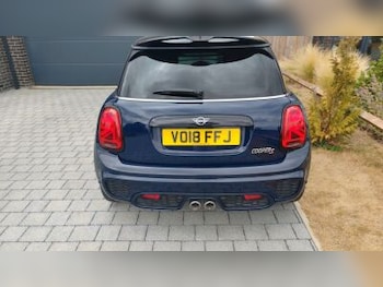 Used MINI Hatch 2018 for sale - 79277288: Photo