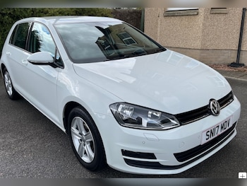 Volkswagen - Golf