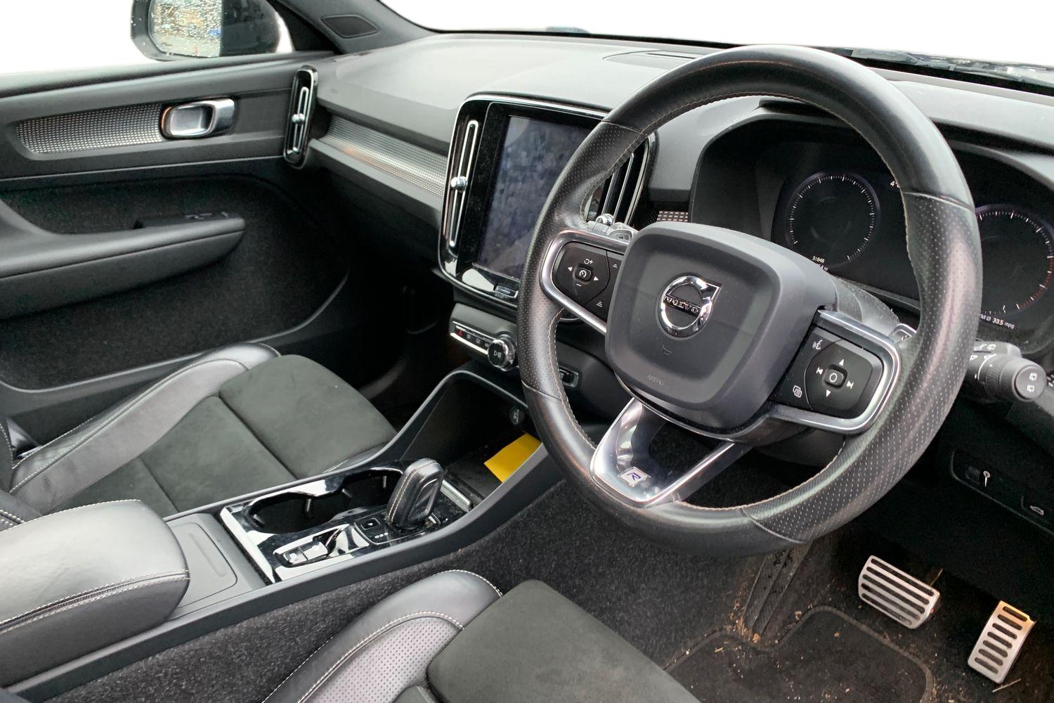 Used Volvo XC40 2019 for sale - 77540945: Photo 3